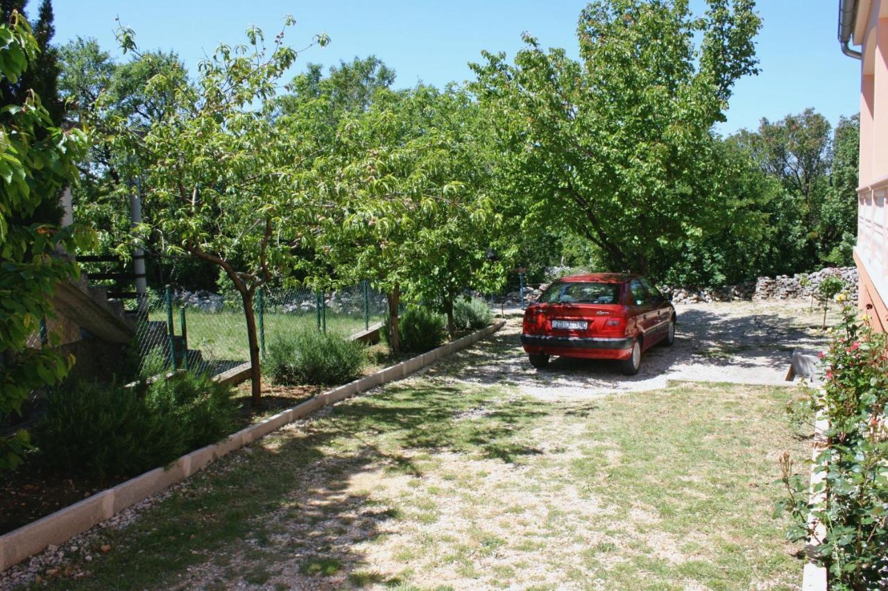 Apartments With A Parking Space Rovanjska, Paklenica - 6209 エクステリア 写真